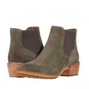 Timberland Sutherlin Bay Low Chelsea Booties